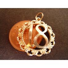 18 in Decorative Surround 9ct Gold Charm or Pendant