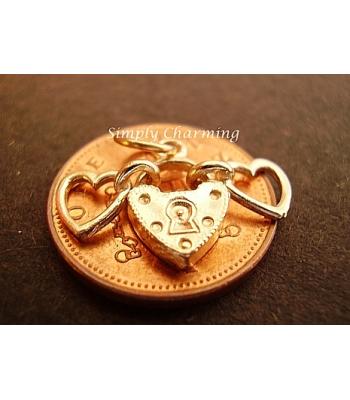 Two Hearts Locked Together 9ct Gold Charm
