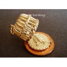 Lobster Pot Opening 9ct Gold Charm