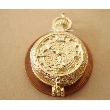 Pocket Watch Opening to Hour Glass 9ct Gold Charm