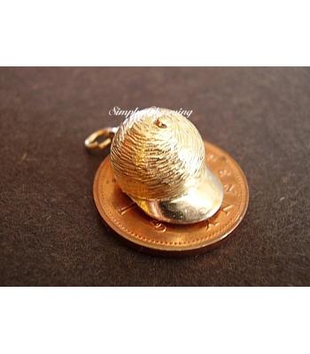 Riding Hat 9ct Opening Gold Charm