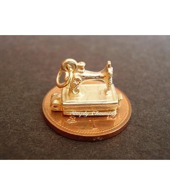 Sewing Machine Opening 9ct Gold Charm