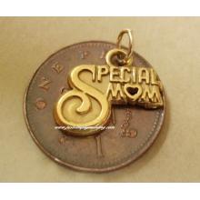 18ct 18k Gold Special Mom Charm
