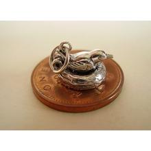 Sterling Silver Charms - Bird Nest Opening to Eggs Charm