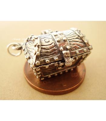 Large Treasure Chest with Pearl Opening Silver Charm
